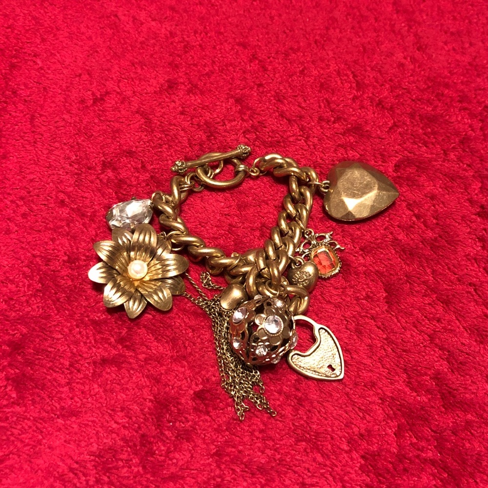 Bracelet